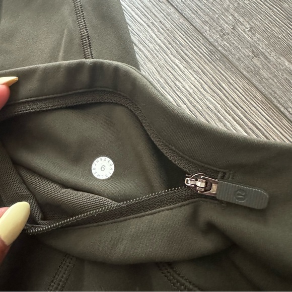 lululemon speed up tight full on luxtreme 6 28” inseam - Picture 6 of 13